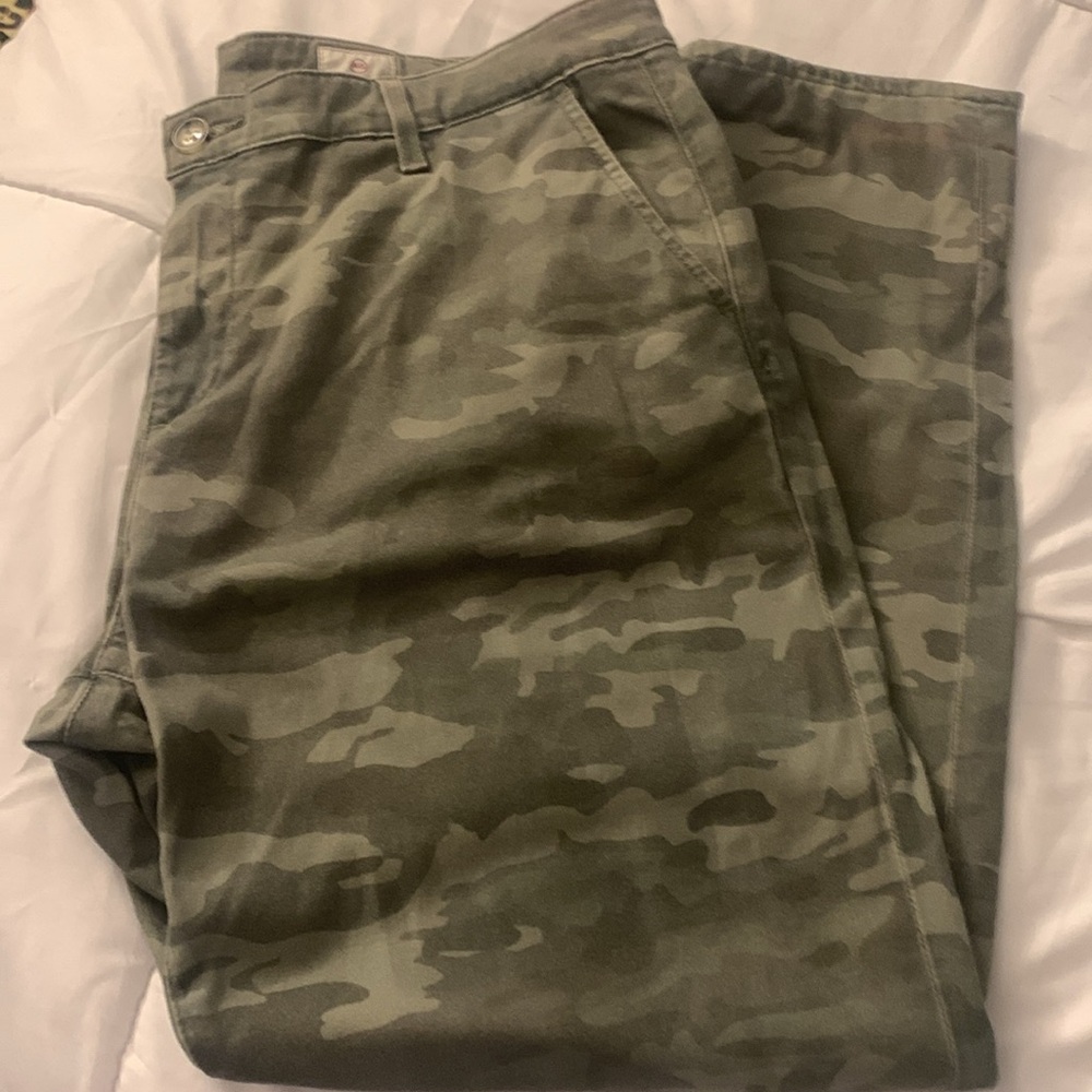 AG The Camden tailored camo cropped pants size 33 - Picture 5 of 5